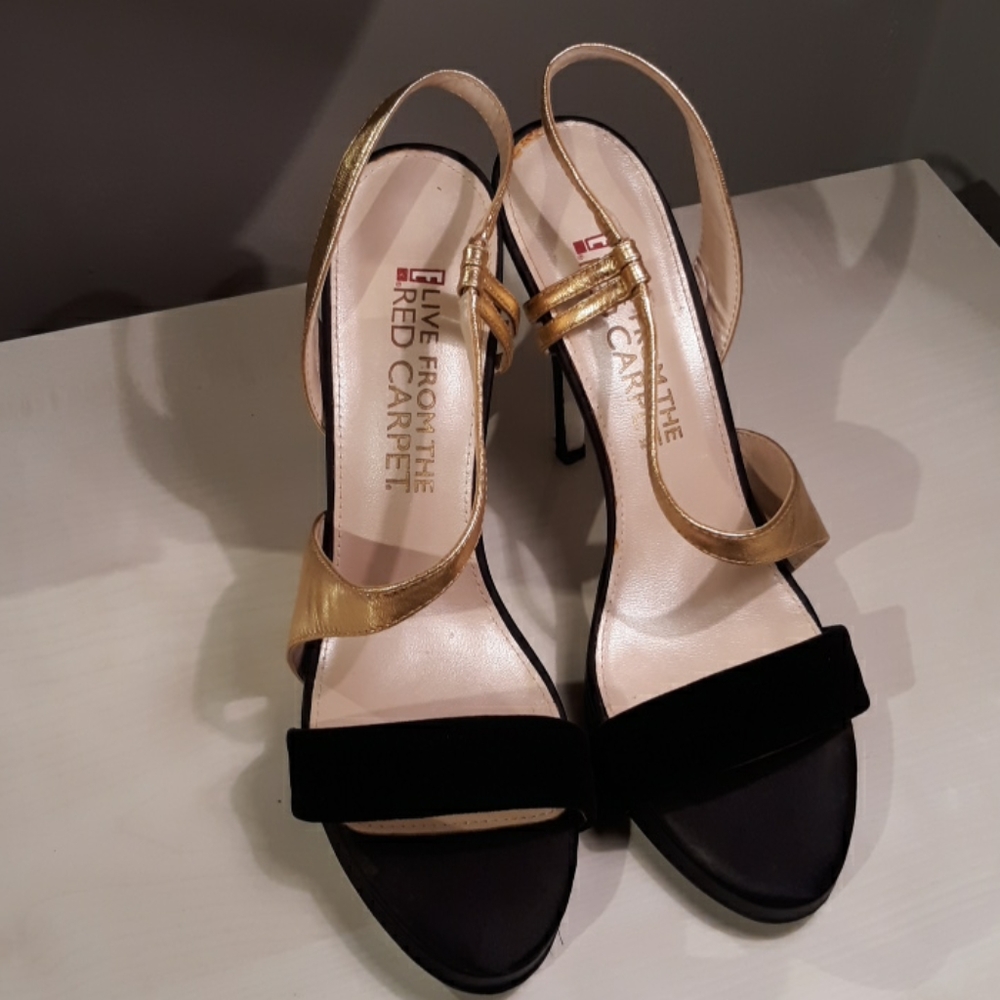 Shoes - Picture 3 of 4
